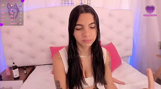 anchela-garcia1 online show from 01-11-25, 12:18