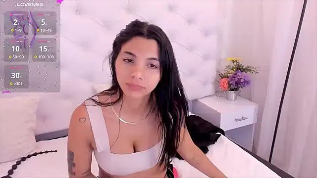 anchela-garcia1 online show from 02-10-25, 10:51