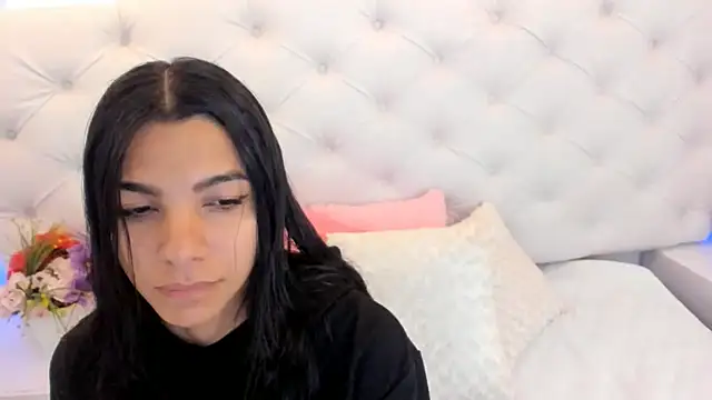 anchela-garcia1 online show from 02-19-25, 12:11