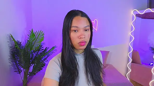 Snapshot of penelope_tay1 chatting on 01-25-25, 04:02 penelope tay1 online show from 01-25-25, 04:02