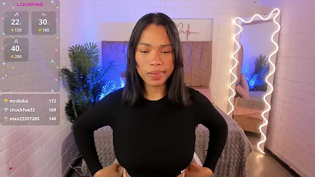 Snapshot of penelope_tay1 chatting on 03-10-25, 06:49 penelope tay1 online show from 03-10-25, 06:49