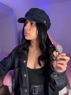 Emily-14 online show from 03-22-26, 07:01