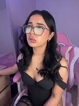 Emily-14 online show from 04-06-26, 03:48