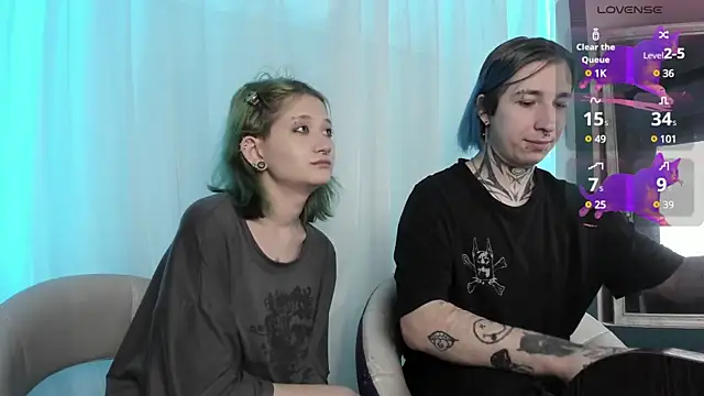 Snapshot of Milten-Trish chatting on 01-22-25, 07:35 Milten-Trish online show from 01-22-25, 07:35