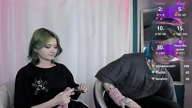 Snapshot of Milten-Trish chatting on 01-23-25, 03:26 Milten-Trish online show from 01-23-25, 03:26