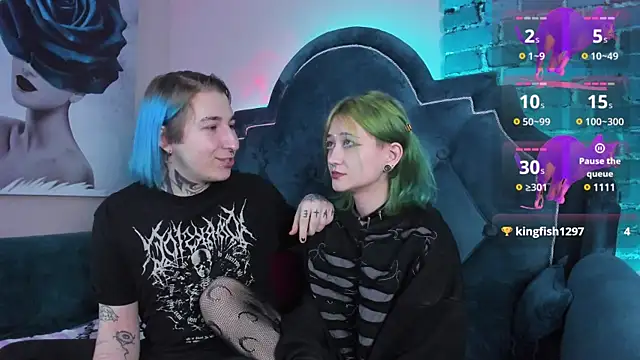 Snapshot of Milten-Trish chatting on 01-29-25, 01:16 Milten-Trish online show from 01-29-25, 01:16