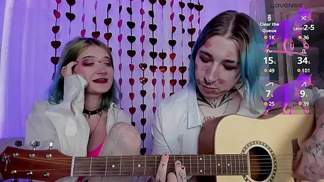 Snapshot of Milten-Trish chatting on 02-13-25, 10:54 Milten-Trish online show from 02-13-25, 10:54