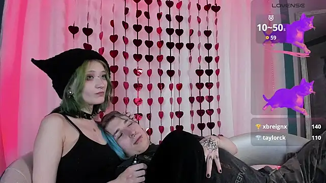 Snapshot of Milten-Trish chatting on 02-21-25, 10:04 Milten-Trish online show from 02-21-25, 10:04