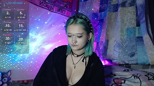 Snapshot of Milten-Trish chatting on 10-01-25, 06:36 Milten-Trish online show from 10-01-25, 06:36