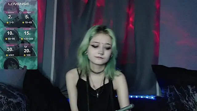 Snapshot of Milten-Trish chatting on 12-05-25, 05:53 Milten-Trish online show from 12-05-25, 05:53