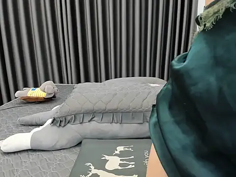 Snapshot of Mariataka chatting on 03-04-25, 03:48 Mariataka online show from 03-04-25, 03:48