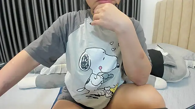 Snapshot of Mariataka chatting on 11-29-25, 04:10 Mariataka online show from 11-29-25, 04:10