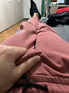 Snapshot of 93moro chatting on 12-30-24, 08:36 93moro online show from 12-30-24, 08:36