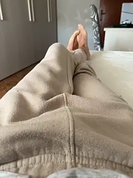 Snapshot of 93moro chatting on 01-01-25, 11:38 93moro online show from 01-01-25, 11:38