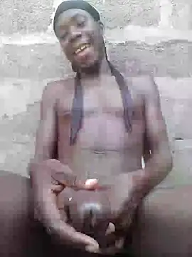 Snapshot of GOLDEN_HQUR chatting on 01-30-25, 01:53 GOLDEN HQUR online show from 01-30-25, 01:53