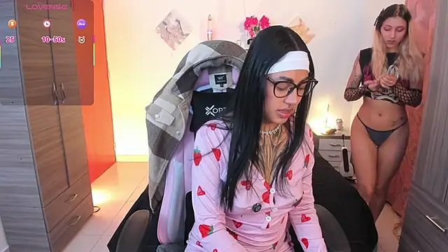 cuteweed420 online show from 07-24-26, 01:14