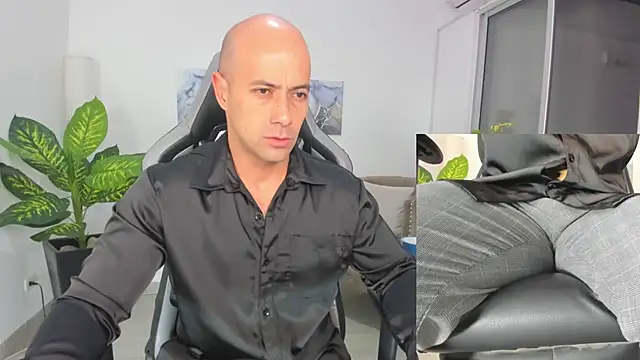 Snapshot of ryan_master_ chatting on 01-07-25, 09:07 ryan master online show from 01-07-25, 09:07