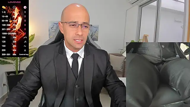 Snapshot of ryan_master_ chatting on 01-10-25, 12:15 ryan master online show from 01-10-25, 12:15