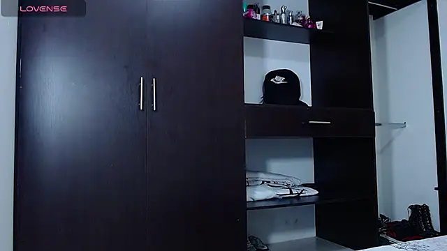 Beautifulkattia online show from 02-26-25, 03:53