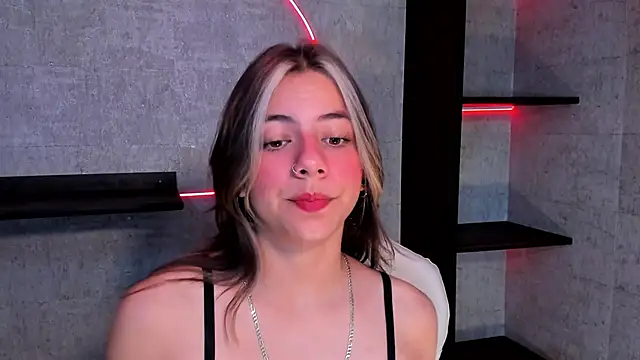 Snapshot of ArtemisaBlake chatting on 01-18-25, 09:55 ArtemisaBlake online show from 01-18-25, 09:55