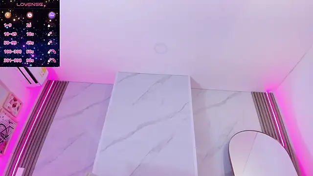 Chlooee   online show from 01-30-25, 01:00