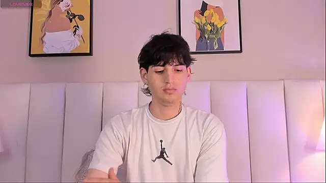 sett and gwen online show from 04-15-26, 05:25