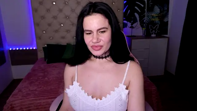 Snapshot of KattieSims chatting on 03-20-25, 05:57 KattieSims online show from 03-20-25, 05:57