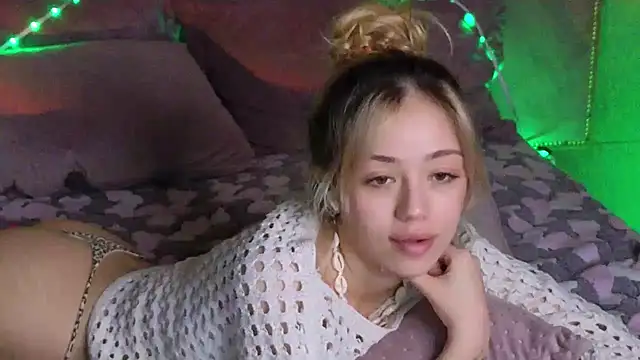 STELLA RICH online show from 03-16-25, 12:34