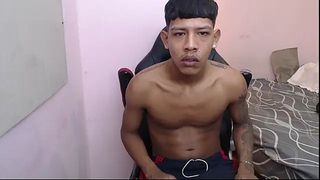 Snapshot of mr_stiven_ chatting on 01-14-25, 06:02 mr stiven  online show from 01-14-25, 06:02