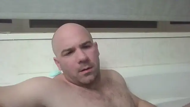 Snapshot of Nickj630 chatting on 12-21-25, 01:57 Nickj630 online show from 12-21-25, 01:57