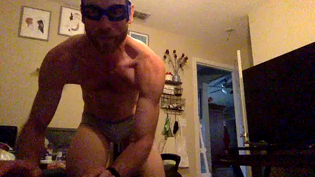 Snapshot of Twowellshapedheads chatting on 12-20-24, 07:39 Twowellshapedheads online show from 12-20-24, 07:39