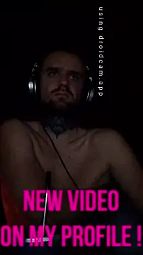 Snapshot of HappyZebra13 chatting on 12-30-24, 11:17 HappyZebra13 online show from 12-30-24, 11:17