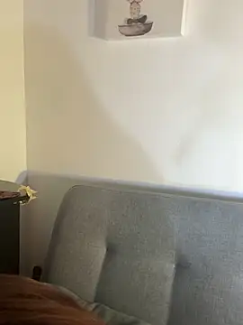 Snapshot of LuneObscure chatting on 03-22-25, 05:28 LuneObscure online show from 03-22-25, 05:28