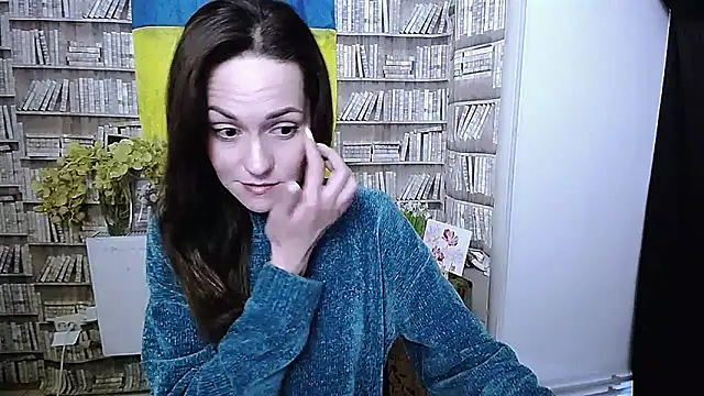 Lina Star S online show from 11-26-25, 11:11