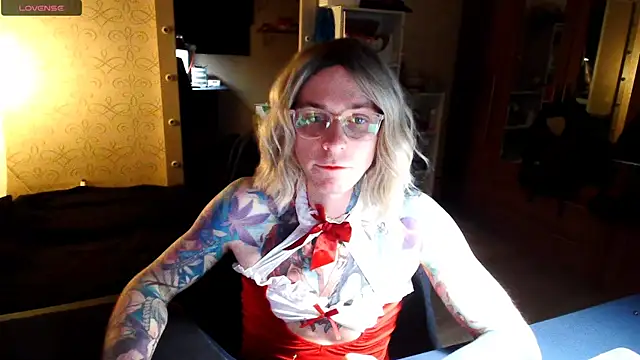 Julia dolls online show from 07-27-26, 06:26