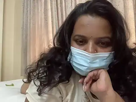 Snapshot of Oeshi chatting on 07-03-26, 08:21 Oeshi online show from 07-03-26, 08:21