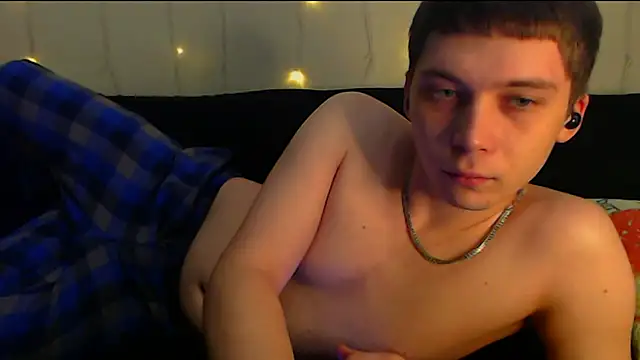 Snapshot of __sugarrebit chatting on 12-21-24, 12:31 sugarrebit online show from 12-21-24, 12:31