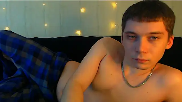 Snapshot of __sugarrebit chatting on 12-21-24, 07:24 sugarrebit online show from 12-21-24, 07:24