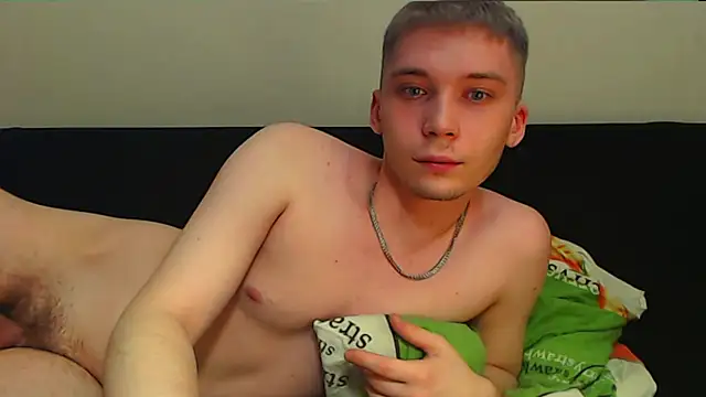 Snapshot of __sugarrebit chatting on 02-03-25, 11:47 sugarrebit online show from 02-03-25, 11:47