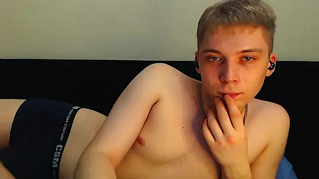 Snapshot of __sugarrebit chatting on 02-12-25, 10:26 sugarrebit online show from 02-12-25, 10:26