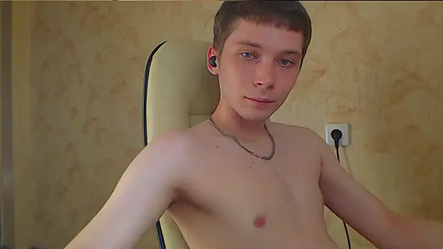 Snapshot of __sugarrebit chatting on 09-15-25, 01:00 sugarrebit online show from 09-15-25, 01:00