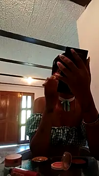 Snapshot of valkirya_7 chatting on 10-18-25, 03:57 valkirya 7 online show from 10-18-25, 03:57