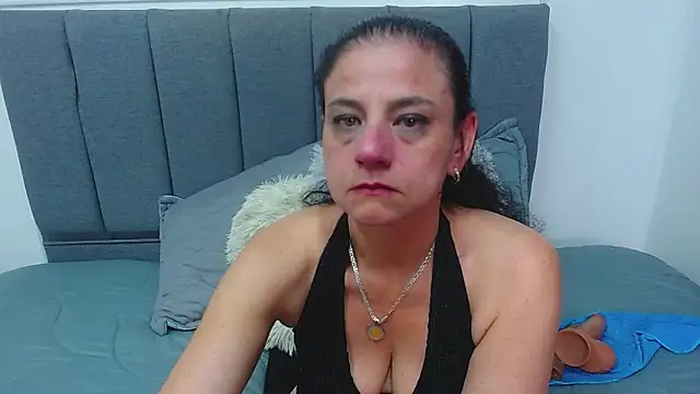 sasi luna online show from 02-18-25, 08:14