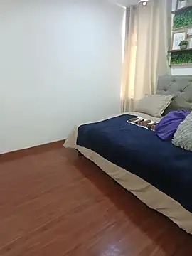 sasi luna online show from 04-10-26, 01:16