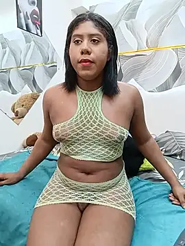 Snapshot of CamilosaOrtega chatting on 05-28-26, 12:02 CamilosaOrtega online show from 05-28-26, 12:02