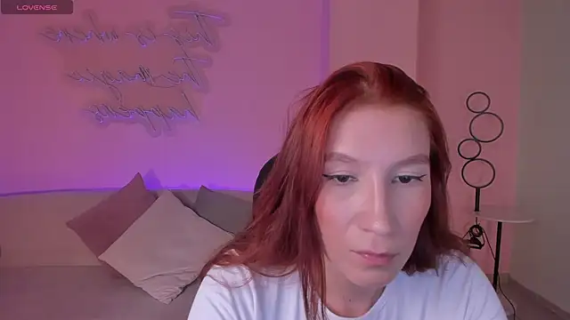 MiaFarrell  online show from 05-29-26, 05:11