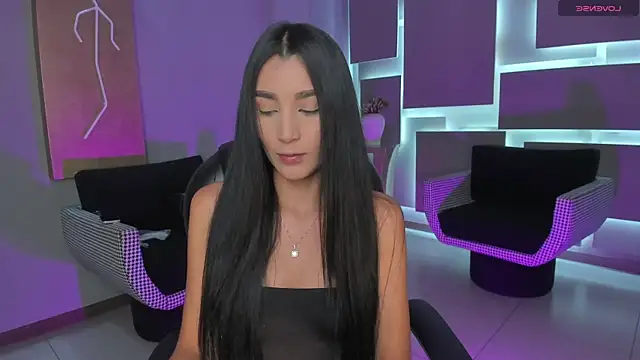 BellaCarteer  online show from 11-19-25, 07:36