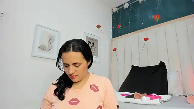 africa holmes online show from 02-20-26, 02:19