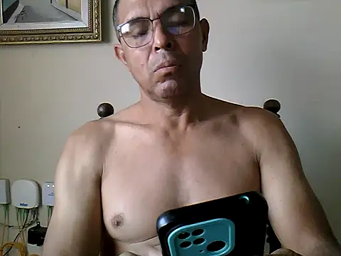 Alex011277 online show from 10-01-25, 12:11