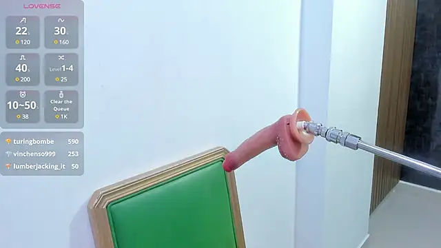 Snapshot of violett_collins_ chatting on 01-19-25, 01:53 violett collins online show from 01-19-25, 01:53